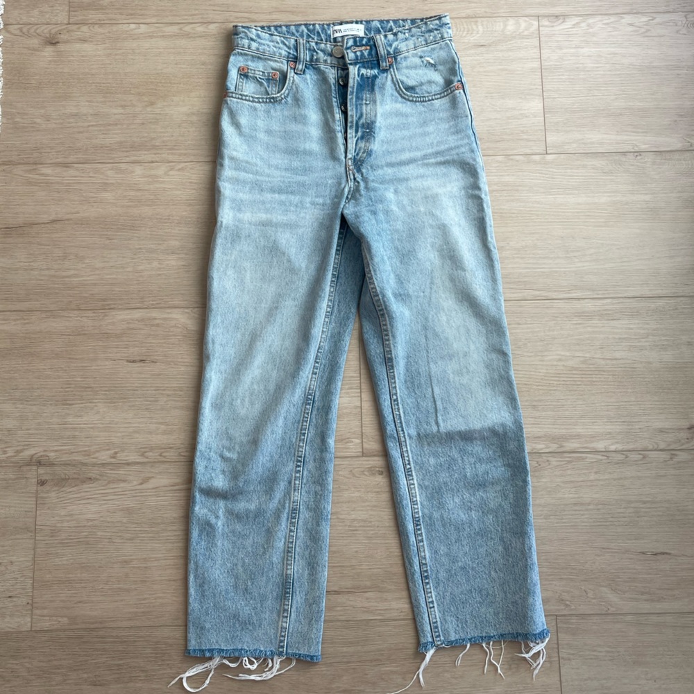 Zara High Waisted Straight Leg Jeans